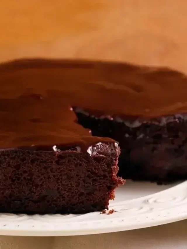 Best Homemade Easy Chocolate Cake Recipe